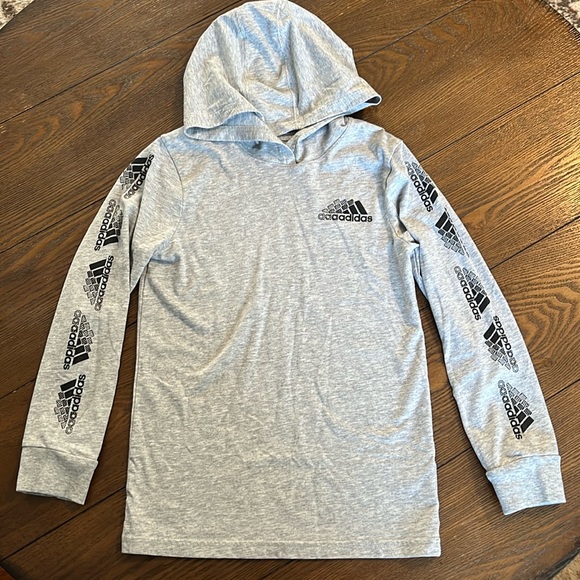 Size 7 adidas hooded top - Picture 1 of 4